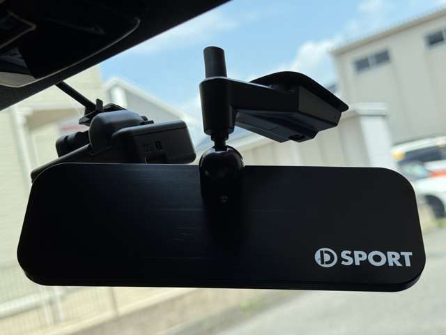 D-SPORTのコンパクトルームミラー♪