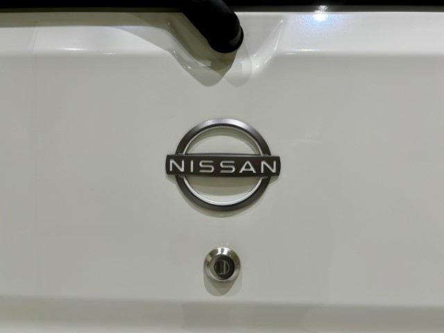 届出済未使用車とは、登録済みでなおかつ使用していない車のことを指します！ナンバー登録はしてあるものの、実際には使用されず保管しているケースが多く、必要最低限の走行しかしていないお車です♪