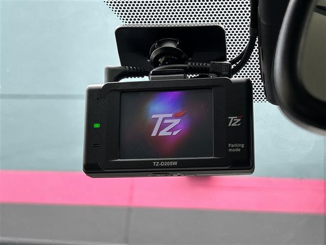 【カーナビ】『カーナビ』の画像になります。ナビ利用時のマップ表示は見やすく、いつものドライブがグッと楽しくなります！