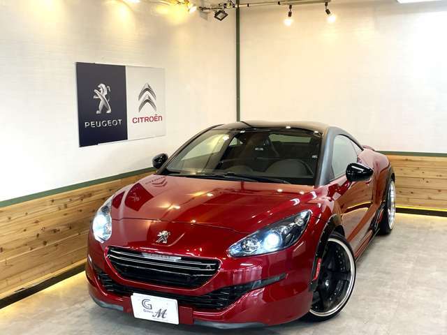 RCZ　Rはプジョースポールがチューンを手がけた高性能仕様となっております！