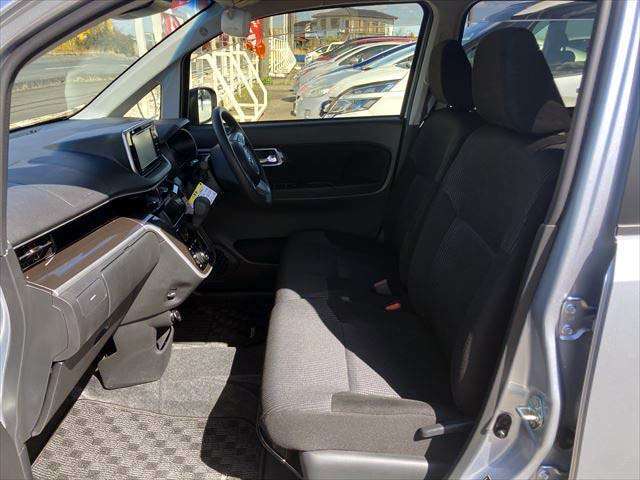 ABS、エアバック付いていますので安心して運転できます！！