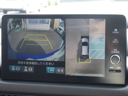 ★バックモニター搭載★ バック時目視しにくいクルマの周囲をカメラで映し出し、安全・安心駐車をサポート♪バックの苦手な方も後ろがハッキリ見えるので安心です☆