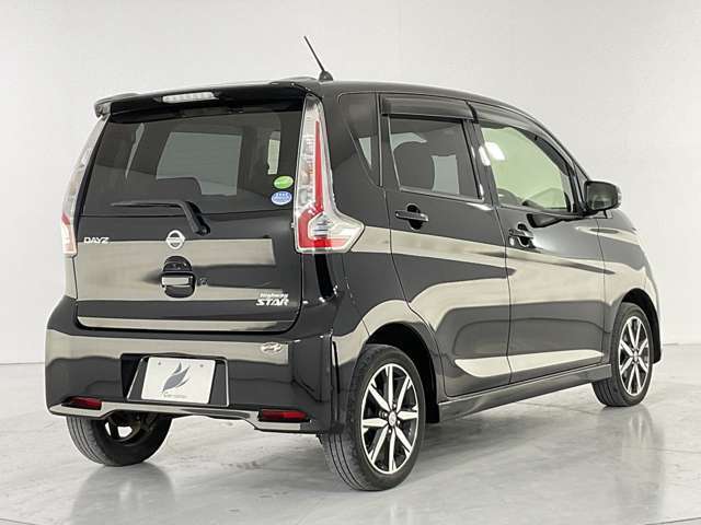 ローン審査に自信あり！各種クレジット会社と提携しております。頭金0円、最長120回までOK。お客様のご要望に合わせて、無理のないお支払プランをご提案させて頂きますので、是非ご相談ください♪