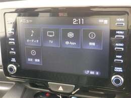 ディスプレイオーディオを装備。スマホとクルマをつなぐことで、これまでのナビに加えて、いろんなサービスが楽しめます。