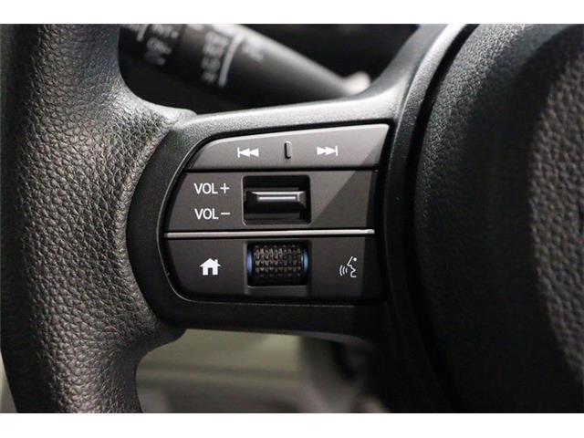 運転しながら操作が出来る画期的装備！これ便利です