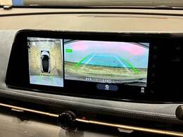 【アラウンドビューモニター】を装備で駐車が苦手な方でも安心です。