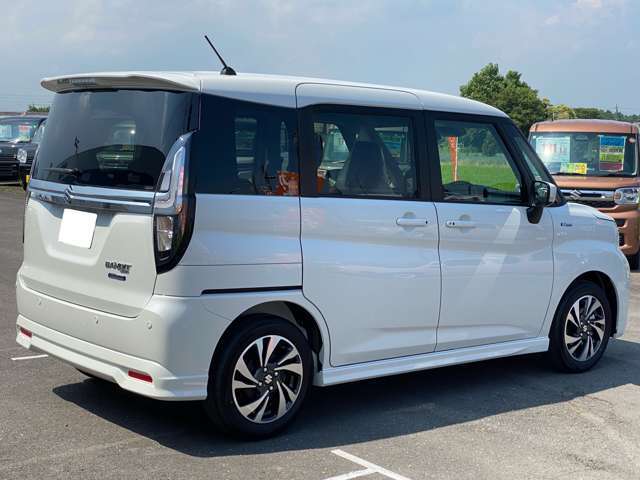 当店は中古車のプロ集団です。なにかお困りのことなどがございましたら、いつでもご相談ください。親切・丁寧をモットーに対応させて頂きます。