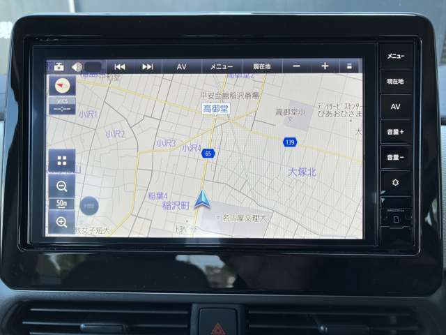 日産純正ナビゲーション付きで、操作性に優れ直感・感覚的に使用いただけます。遠方へお出かけの心強い味方です♪