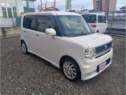 下取りはどんな車でも(廃車でも)、当店までお持込頂ければ3万円以上(軽自動車の場合は2万円以上)で下取り致します。他店で査定ゼロと言われたお車でもOK もちろん廃車料金、ナンバー登録抹消も全て無料で行います。