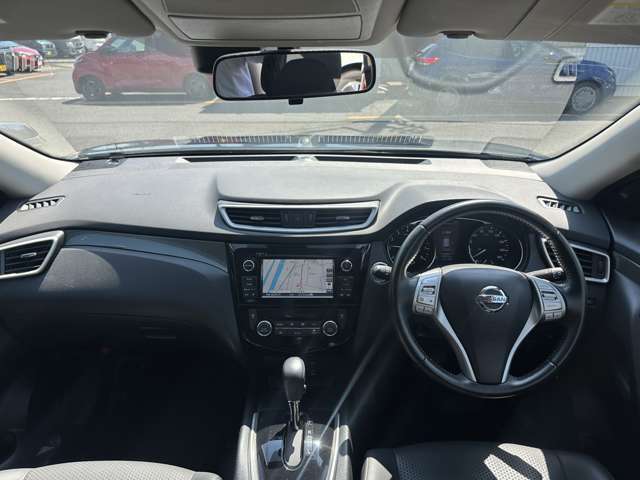 視界の良さなど、いつでも安心して運転できるようにドライバーをサポートします。