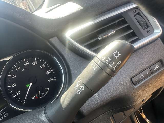 視界の良さなど、いつでも安心して運転できるようにドライバーをサポートします。