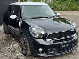 車内は広々としていますがスタイリッシュなデザインがカッコいいです！