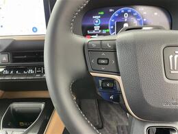 【運転席操作部】『運転席周辺の装備』の画像になります。快適なドライブを楽しむための機能が装備されています！運転席から触れるので使いやすいです！