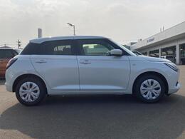 当店では常時約100台の中古車を展示しております。更に、グループの総在庫は500台以上！お客様のご希望に合うお車をお探しいたします＾　＾