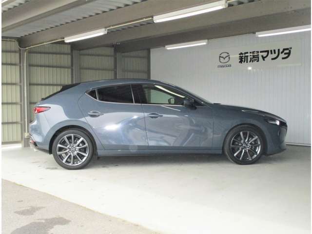 車両についての詳しいコンディション等、お気軽にお問い合わせください。