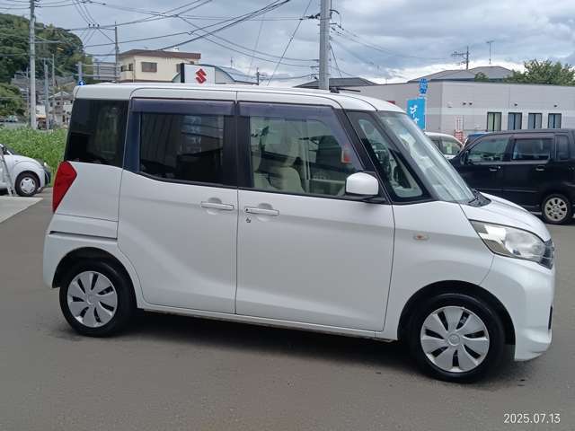 目立った傷や凹みは見当たりません♪