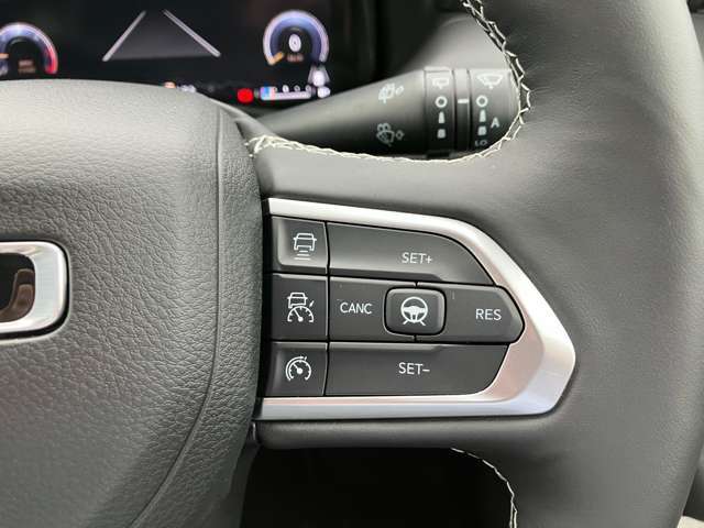 JEEP静岡　〒422-8004　静岡県静岡市駿河区国吉田2-2-13　TEL：054-655-1980　　当社他、沼津店でも対応可能です！！