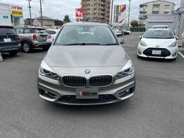 輸入車の修理を専門としているお店の自動車販売店。 　ホームページ http://www.carshop-maruyama.com/にアクセスを！車検・メンテナス・一般修理・鈑金塗装・すべて自社工場対応