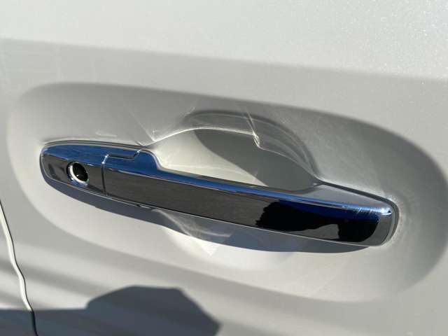 【洗車サービス】当店限定！！年会費で何度でも手洗い洗車受け放題！！お仕事終わりにふらっとお出かけ帰りに会員数急増中です！！