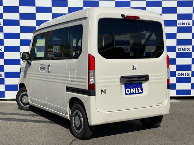 当店では在庫台数常時80台展示！【フラット7】【KeePer】併設店のオニキス郡山北店へ新車、中古車の販売、リースをはじめ高価買取、コーティング、車検、ロードサービス、各種ローン、各種修理等承っております