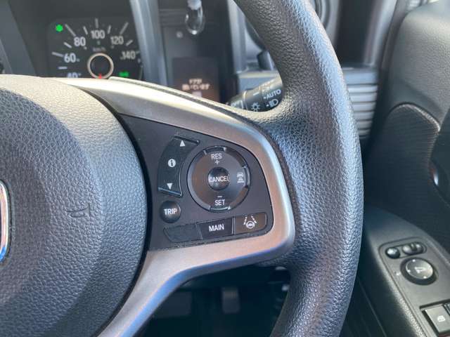 当店では在庫台数常時80台展示！【フラット7】【KeePer】併設店のオニキス郡山北店へ新車、中古車の販売、リースをはじめ高価買取、コーティング、車検、ロードサービス、各種ローン、各種修理等承っております