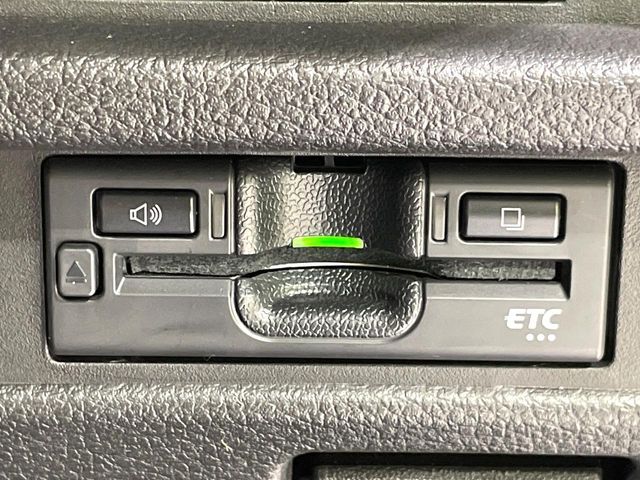 【ETC】高速道路の料金所をストレスなく通過！話題のスポットやサービスエリアに多い「スマートIC」利用時は必須のアイテムです。当店でセットアップを実施、ご納車当日からすぐにご利用いただけます！