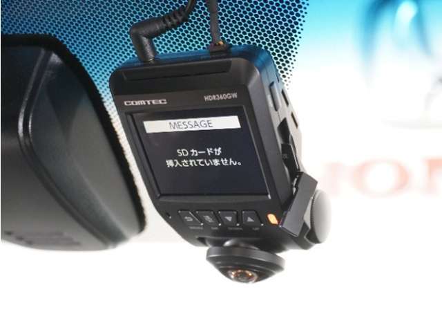 ◆ドライブレコーダー◆映像・音声などを記録する自動車用の装置です（社外品につき保証対象外です）