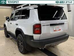 1年間走行距離無制限の「ロングラン保証」が付いています。年式は問わず全国約5,000 ヶ所のトヨタのお店で保証修理を受けることができます。