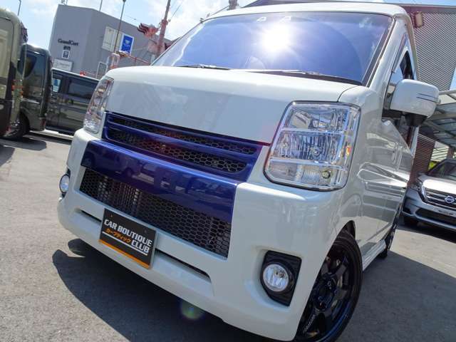 【ouzifactory】COOL STYLE BUMPER！ 立体感があり、格好の良いデザインのバンパーです！バンパーのセンター塗り分けがホイールにマッチしたカラーになってます☆ スタイリッシュなバン用ボンネットに変更☆