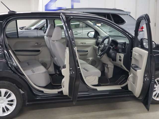 毎日新規物件入庫！3500台の高品質車をぜひとも、ご自身の目で直接ご覧になって、ご実感下さい、自身を持ってお勧めいたします。