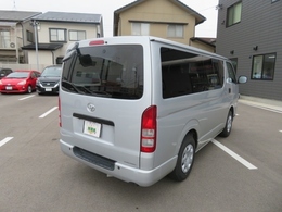セベラルオートは指定工場をしっかりと完備してるにゃん！オイル交換から車検まで何でもおまかせ！ご納車前の整備は資格を持ったメカニックが頑張ってるにゃん☆