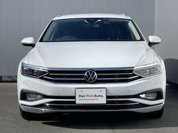 Passat　Variant　TSI　Elegance　グレイシアホワイト