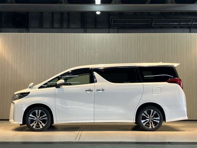 全長495cm、全幅185cm、全高195cmです！