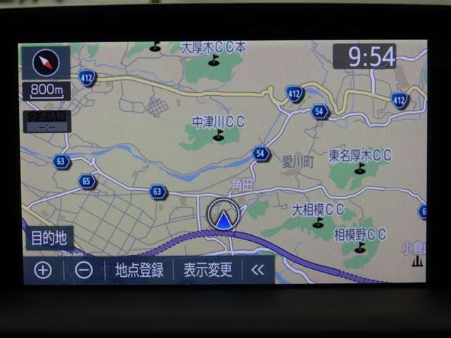 トヨタ純正ナビ装備！地図描写は文字も道もクリアで見やすく、滑らかに表示します。これさえあればもう道に迷わないですみますね♪フルセグで地上波デジタル放送TVもバッチリ綺麗に見れちゃいます♪
