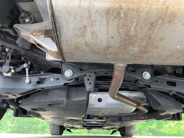 下回りがきれいなうちに、防錆加工の施工がオススメ。降雪地域はもちろん、沿岸部にお住いの方や、趣味でマリン・ウィンタースポーツをされる方にご好評いただいております。