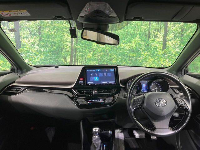 グループ総在庫数約30，000台！！全国の系列店からメーカー・車種問わずご紹介出来るので、あなたにピッタリのお車が見つかるはずです♪まずはお問い合わせ下さい☆