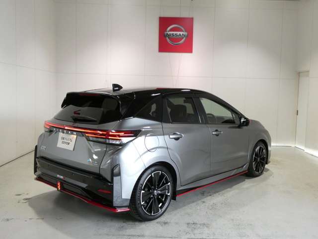 全国登録納車承ります。ご自宅まで納車致します。県外登録費用と陸送費用は別途必要になります。