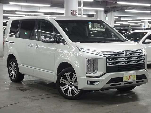 当社の展示車は全車両に”社団法人自動車公正取引協議会”の車両状態説明書を掲示しております。修復歴の有無は勿論、ドア等の外板の交換歴の有無までも表示☆口頭説明では無く書面にてお渡ししております♪