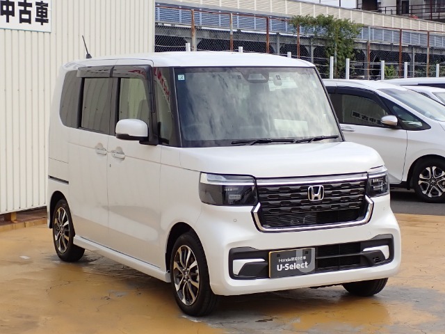 ◆【LEDヘッドライト】が装備されています。より明るく！省電力！で、夜間走行時や雨の日に明るく安全に前方を照らすことが出来ます。対向車からも見えやすいので相手に接近を知らせることも出来ます。