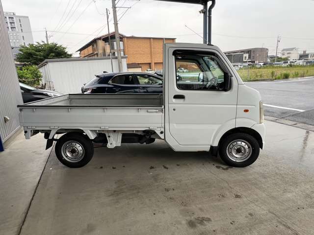 車検R9.3！ ユーザー下取り車 エアコン パワステ 5速MT ヘッドライトイコライザー タイヤ4本新品