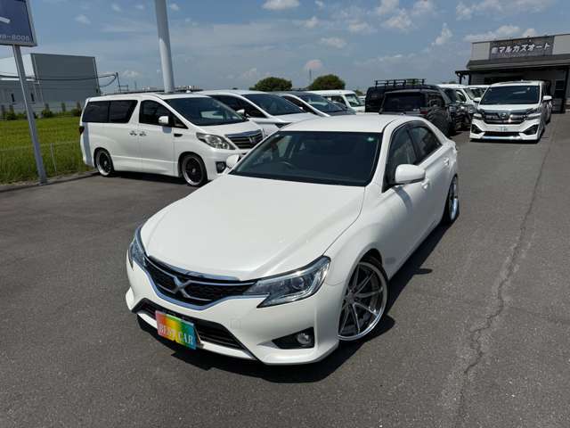 車高調でローダウンされています