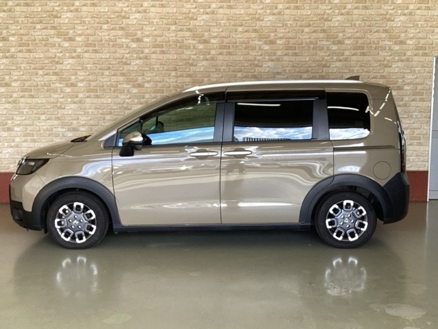 オフロードを意識したデザインとなっております。