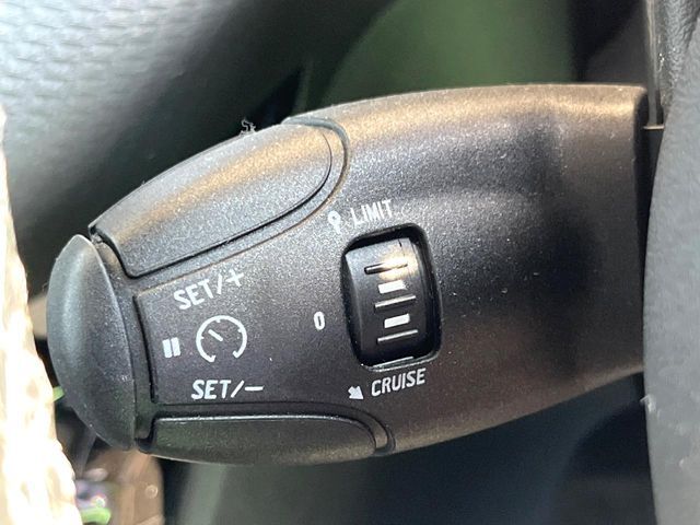 ●オートクルーズコントロール：高速道路や自動車専用道路等にて、定速巡航が可能となる便利な機能です。長距離移動の際でも疲れにくく便利にお使いいただけます♪