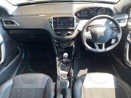輸入車グループ総在庫数約2，000台！全国の系列店からメーカー・車種問わずご紹介出来るので、あなたにピッタリのお車が見つかるはずです♪まずはお問い合わせ下さい☆