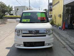 中古車に対して不安をお持ちの方には別途、1年距離無制限保証付プラン等もご用意しています。アフターも、手厚くご用意♪