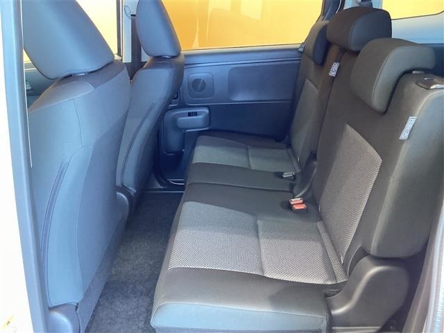 ☆無料ドリンクコーナー完備☆自動販売機も設置しております♪商談の合間にご利用下さいませ♪