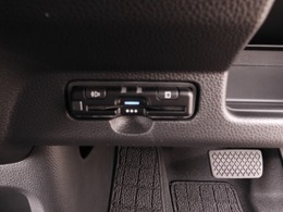 今や必需品の◆ETC車載器　装備車◆　有料道路を利用する際にスムースに通過でき、わずらわしい料金支払いから開放されます！