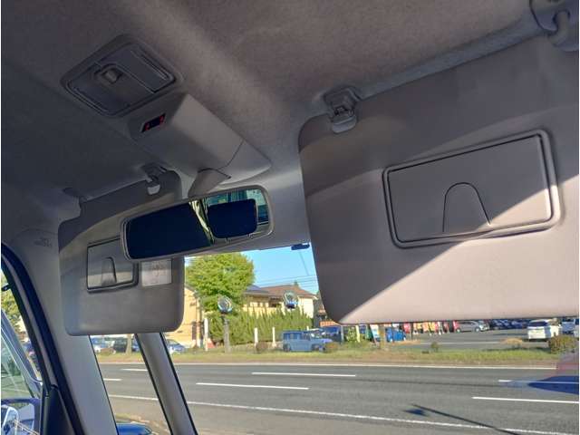 ご覧いただきありがとうございます☆お車のことなら何でもお気軽にお問合せください♪お問い合わせは無料電話がスムーズです！！！！！！！！0078-6002-151596まで♪