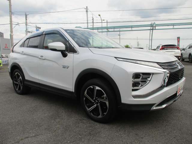 国家資格を持った整備士により、ブレーキ部分の点検・整備を行ってから納車致します。命にかかわる大事な部分ですので、念入りに整備させて頂きます。