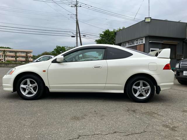 ◇毎週新規車両ゾクゾク入庫中！お気に入りの車が見つかるかも！！ぜひ、ご来店下さい！◇